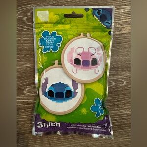 STITCH mini cross stitch activity